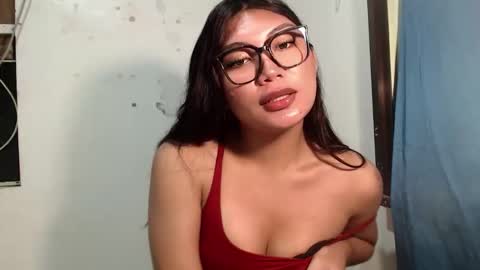 Snapshot of urpinay_sandra69 chatting on May 2026 02:23:01 PM urpinay_sandra69 online show from May 2026 02:23:01 PM