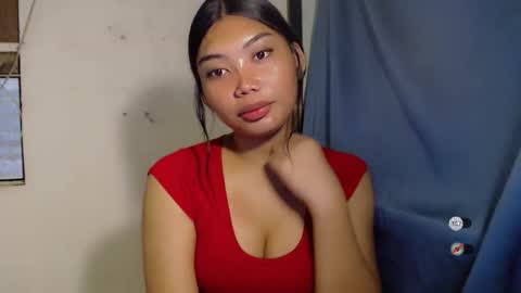 Snapshot of urpinay_sandra69 chatting on June 2026 01:28:02 AM urpinay_sandra69 online show from June 2026 01:28:02 AM