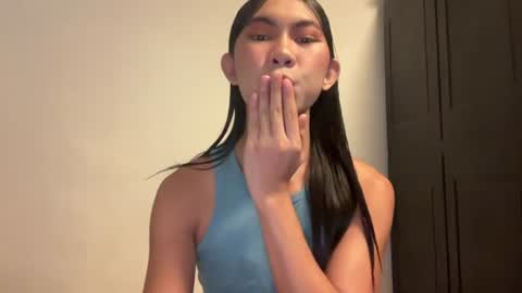 urpretty_mistake online show from July 2026 11:37:02 AM
