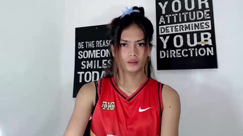 Snapshot of ursexy_diamondcum chatting on February 2026 03:52:01 PM RAZ online show from February 2026 03:52:01 PM