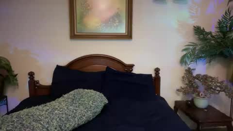 Sasha online show from January 2025 07:00:01 AM