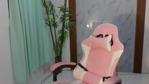 mark online show from April 2026 10:51:02 AM