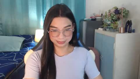 Ashley Kate Mateo Gray online show from September 2025 08:38:01 AM