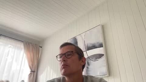 Snapshot of usablemale chatting on October 2025 10:31:01 PM P online show from October 2025 10:31:01 PM