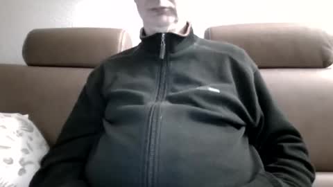 Snapshot of use2020 chatting on October 2025 07:47:01 PM use2020 online show from October 2025 07:47:01 PM