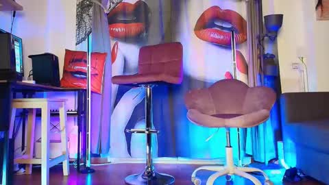 sdickyinout online show from February 2026 11:32:01 PM