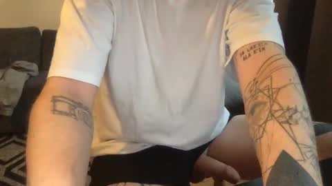 Snapshot of uwantitno chatting on December 2024 07:28:01 AM uwantitno online show from December 2024 07:28:01 AM