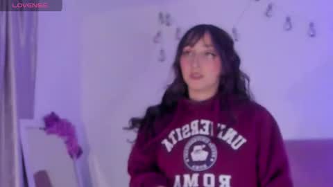 v1cky_ online show from April 2026 12:30:02 AM