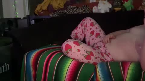 Snapshot of v69923285 chatting on December 2025 07:58:02 AM v69923285 online show from December 2025 07:58:02 AM