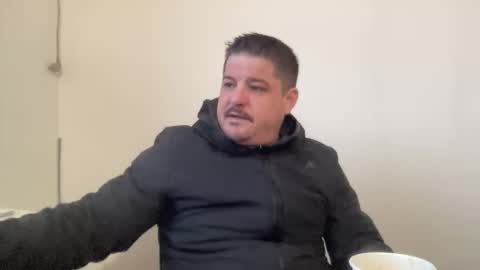 vaginalnik online show from December 2025 06:32:02 AM