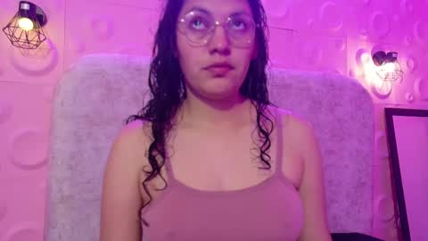 Vainilla online show from October 2025 02:12:02 AM
