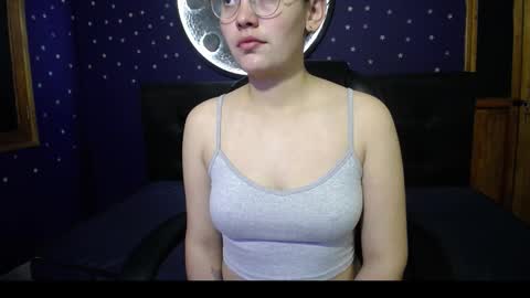 Vainilla online show from December 2025 02:27:01 AM