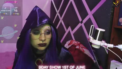Vainilla Independent model online show from May 2026 02:16:01 AM