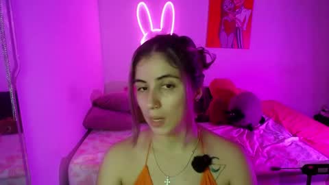 Snapshot of val_angelll chatting on May 2026 03:23:01 AM valentina online show from May 2026 03:23:01 AM