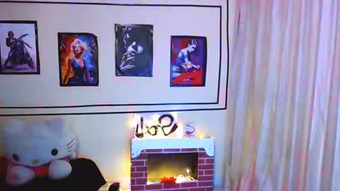 Hi I am Valcooky online show from December 2024 01:55:02 AM