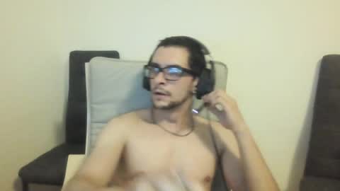 valdivar__ online show from June 2026 02:33:01 AM