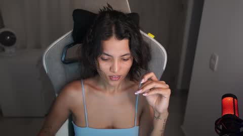 Snapshot of valecute01 chatting on October 2025 03:36:01 AM valecute01 online show from October 2025 03:36:01 AM