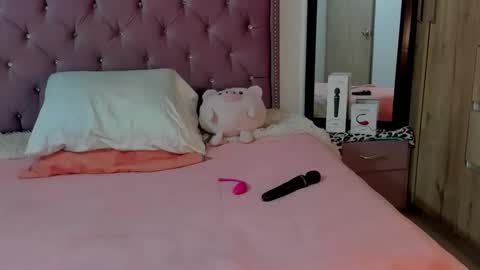 Valentina online show from March 2026 05:14:02 AM