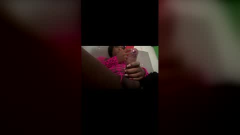 valencutt online show from April 2026 01:01:01 PM