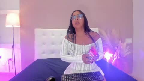 valenferrerns online show from April 2026 01:42:02 AM