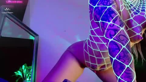 Snapshot of valengray chatting on January 2025 03:27:01 PM Valen online show from January 2025 03:27:01 PM