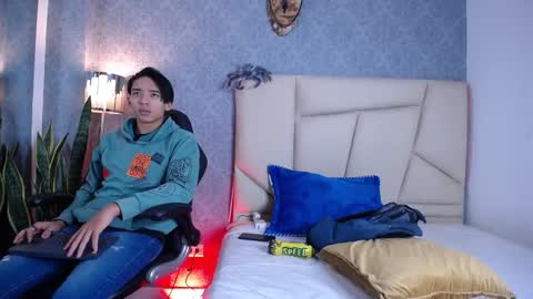 Valenor online show from October 2025 04:46:02 AM