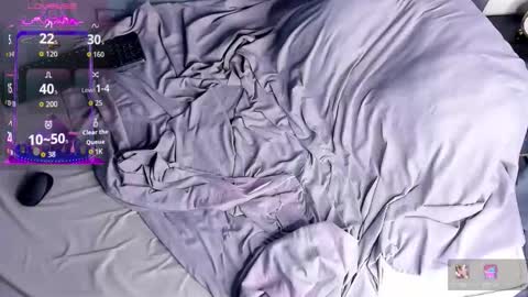 Valentin0 online show from November 2025 08:09:01 PM