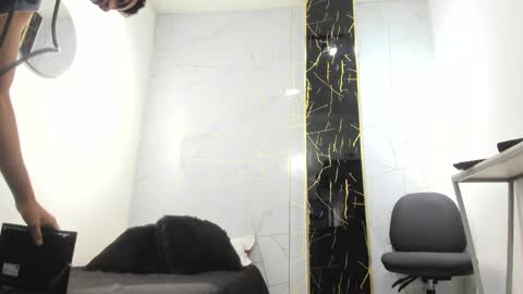 VALENTIN  online show from April 2026 03:29:01 AM