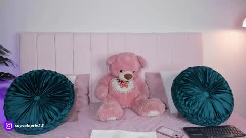 Snapshot of valentina69t chatting on November 2025 07:57:02 PM Valentina Torres online show from November 2025 07:57:02 PM