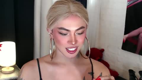 Amanda online show from March 2025 05:13:01 AM