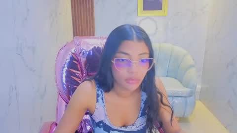 Snapshot of valentina_gomez_s chatting on May 2026 12:35:02 PM Valentina online show from May 2026 12:35:02 PM