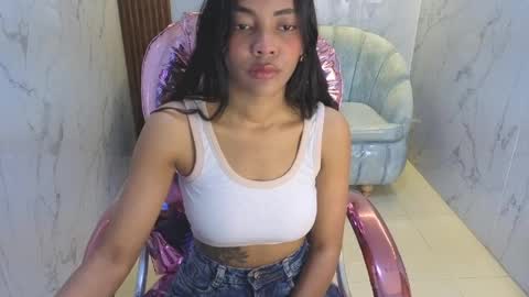 Snapshot of valentina_gomez_s chatting on June 2026 12:30:01 PM Valentina online show from June 2026 12:30:01 PM