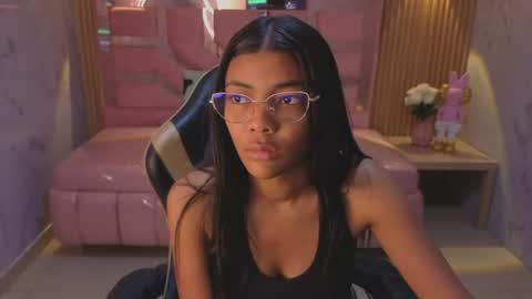 Snapshot of valentina_gomez_s chatting on July 2026 12:18:02 PM Valentina online show from July 2026 12:18:02 PM