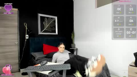 valentina_herrrera online show from June 2026 04:35:01 PM