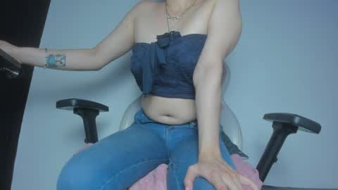 valentina_js_ online show from May 2026 08:48:02 PM