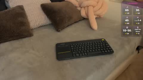 VALENTINA  online show from March 2025 10:32:01 PM