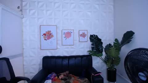 Valentina  online show from February 2026 07:53:02 PM