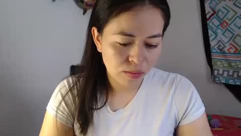 Snapshot of valentina_nappi96 chatting on January 2025 03:50:01 PM VALE online show from January 2025 03:50:01 PM