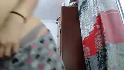 Snapshot of valentina_nappi96 chatting on February 2025 08:13:02 PM VALE online show from February 2025 08:13:02 PM