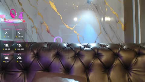 Snapshot of valentina_red18 chatting on September 2025 02:51:01 PM Valentina online show from September 2025 02:51:01 PM