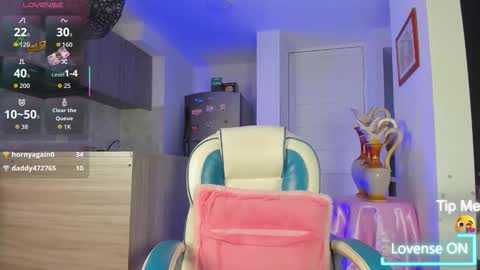 Snapshot of valentinaone1 chatting on October 2025 09:55:02 PM valentinaone1 online show from October 2025 09:55:02 PM