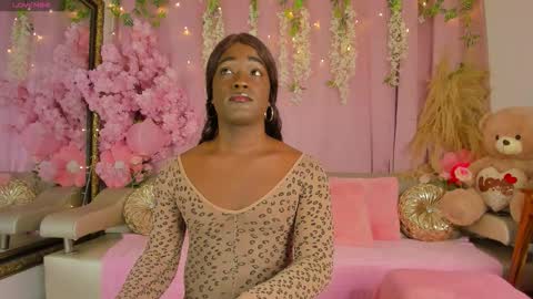 Snapshot of valentinaone1 chatting on November 2025 10:37:01 PM valentinaone1 online show from November 2025 10:37:01 PM