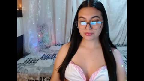 Snapshot of valentinasmith18 chatting on July 2026 02:07:01 AM valentinasmith18 online show from July 2026 02:07:01 AM