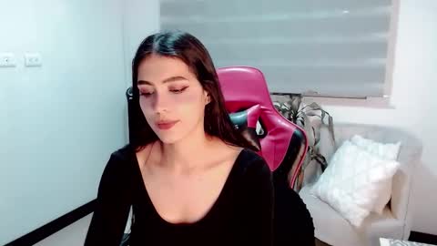 Valentina  online show from February 2026 01:13:02 AM