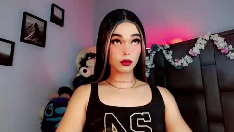 Snapshot of valentinne_marian chatting on September 2025 08:18:01 AM Marian online show from September 2025 08:18:01 AM