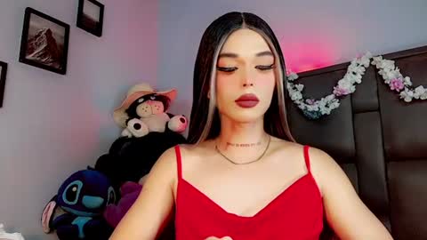 Snapshot of valentinne_marian chatting on October 2025 02:37:01 PM Marian online show from October 2025 02:37:01 PM