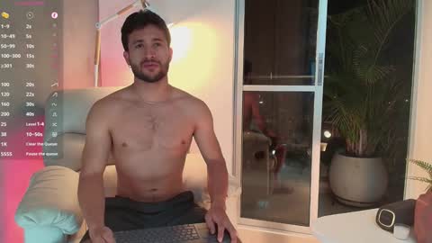 Snapshot of valentinoford chatting on January 2025 05:29:01 AM Valentino online show from January 2025 05:29:01 AM