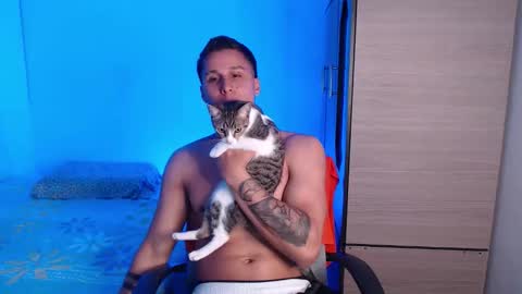 VALENTINO online show from October 2025 11:29:02 PM