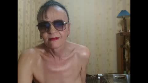 valentijm online show from April 2026 08:25:02 PM