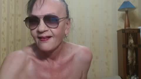 valentijm online show from July 2026 09:50:02 PM